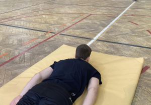 Szkolny Turniej o Puchar Dyrektora Liceum Ogólnokształcącego im. Jana Karskiego w Wiśniowej Górze