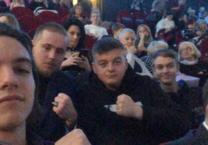 Humaniści Karskiego na "Greku Zorbie" w Teatrze Wielkim w Łodzi