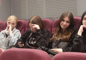 Dnia 25.04.2024 r. - celem uczczenia 110. rocznicy urodzin Jana Karskiego- uczestniczyliśmy w debacie oksfordzkiej, którą zorganizowało Centrum Dialogu im. Marka Edelmana w Łodzi