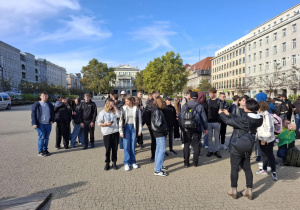 Uczniowie Karskiego z klasy 1a, 2a, 3a, 2c i 3b na wycieczce w Poznaniu