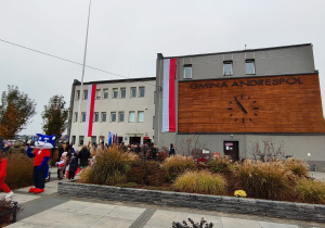Narodowe Święto Niepodległości w Gminie Andrespol z udziałem uczniów Karskiego