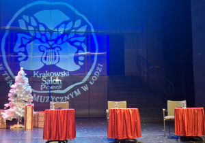 Krakowski Salon Poezji, czyli wielka oda do gwiazd