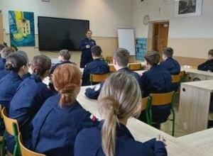 Zajęcia prewencyjne dla uczniów pierwszych klas mundurowych