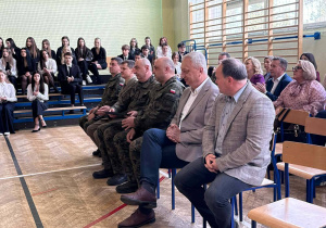 „Takie chwile jak ta – nie zdarzają się zbyt często...”, czyli pożegnanie uczniów klas maturalnych