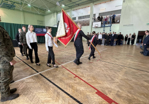 „Takie chwile jak ta – nie zdarzają się zbyt często...”, czyli pożegnanie uczniów klas maturalnych