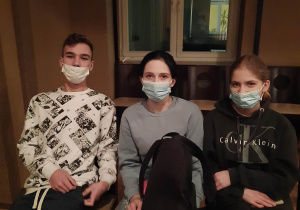 Uczniowie na koncercie pamięci C.K.Norwida