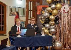 Studniówka 2022