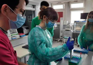 Warsztaty w Laboratorium Zakładu Genetyki Klinicznej Uniwersytetu Medycznego w Łodzi.