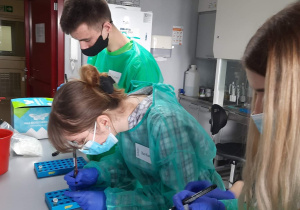 Warsztaty w Laboratorium Zakładu Genetyki Klinicznej Uniwersytetu Medycznego w Łodzi.