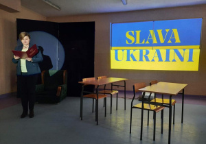 Przedstawienie pt." Переможемо" ("Wygramy ") przygotowane przez uczniów zrzeszonych w KLUBIE SZKÓŁ UNICEF