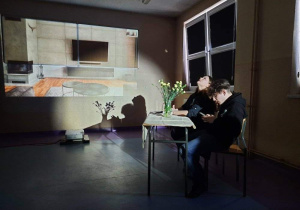Przedstawienie pt." Переможемо" ("Wygramy ") przygotowane przez uczniów zrzeszonych w KLUBIE SZKÓŁ UNICEF