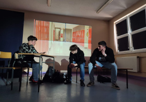 Przedstawienie pt." Переможемо" ("Wygramy ") przygotowane przez uczniów zrzeszonych w KLUBIE SZKÓŁ UNICEF