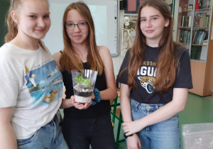 Warsztaty tworzenia lasu w szkle