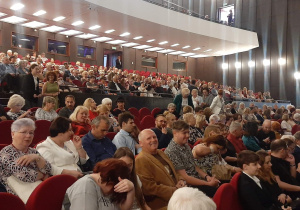 Humaniści Karskiego na operze "Don Carlos" Giuseppe Verdiego