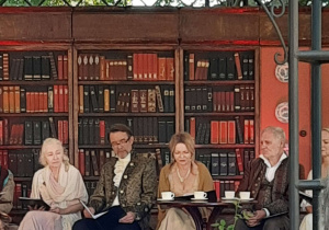 "Ballady i romanse" w ogrodzie Muzeum Pałacu Herbsta w Łodzi