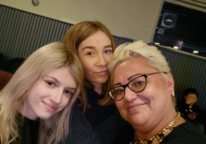 Klasy Ia, IIIa, IVa na "Szalonych nożyczkach" w Teatrze Powszechnym
