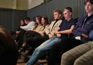 Klasy Ia, IIIa, IVa na "Szalonych nożyczkach" w Teatrze Powszechnym