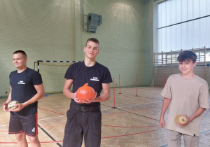 Dzień Jabłka i Dzień Chłopaka w Karskim