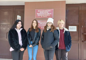 Uczennice wzięły udział w Dyktandzie Wojewódzkim dla Maturzystów