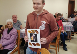 Młodzież Karskiego w DPS w Wiśniowej Górze