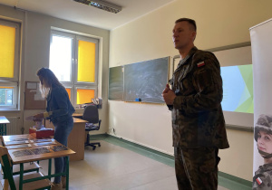 Spotkanie maturzystów z przedstawicielami Wojskowego Centrum Rekrutacji