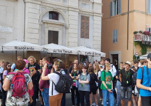 Uczniowie Karskiego na wycieczce w Italii