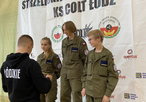 Zajęcia ze strzelectwa sportowego dla uczniów Karskiego
