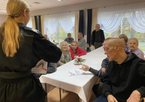 Z wizytą w Domu Pomocy Społecznej w Wiśniowej Górze