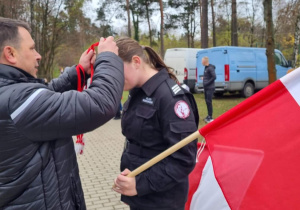 Marsz Patriotyczny Nordic Walking w Justynowie z udziałem uczniów Karskiego