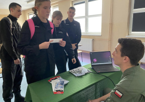 Lotnicza Akademia Wojskowa z promocją w Karskim