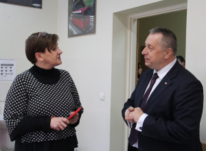 Łódzki Kurator Oświaty z wizytą w Karskim