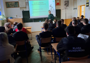 Pełnomocnik Dziekana Wydziału Filozoficzno - Historycznego UŁ z wizytą w Karskim