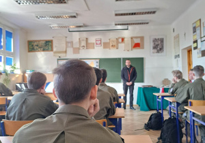 O Mjr Włodzimierzu Jaskulskim w Karskim