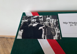 O Mjr Włodzimierzu Jaskulskim w Karskim