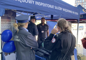 Uczniowie Karskiego na Festiwalu Zawodów Mundurowych