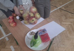 Dzień Jabłka i Dzień Chłopaka w Karskim