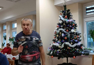 Ze świąteczną wizytą w DPS w Wiśniowej Górze