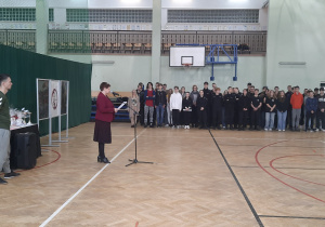 Apel podsumowujący I półrocze w Karskim