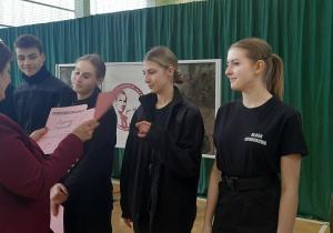 Apel podsumowujący I półrocze w Karskim