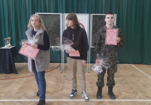 Apel podsumowujący I półrocze w Karskim