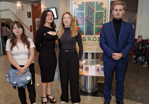 Fotograficzna relacja z działań koła animacji kulturalnej Humaniści Karskiego