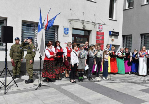 Karski uczcił Święto Flagi Państwowej