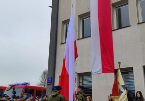 Narodowe Święto Niepodległości w Gminie Andrespol z udziałem uczniów Karskiego