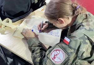 Uczniowie Karskiego na Kongresie Przyszłości Narodowej w łódzkim oddziale IPN