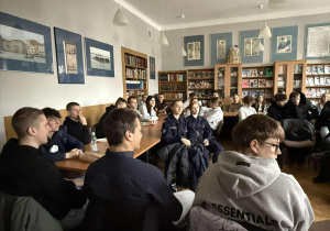 Młodzież Karskiego na Wojewódzkich Obchodach Światowego Dnia Walki z AIDS