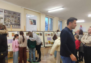 Gminny Konkurs Fotograficzny "Jesienne barwy wokół domu"