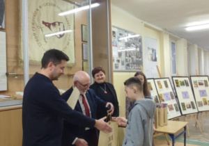 Gminny Konkurs Fotograficzny "Jesienne barwy wokół domu"