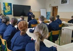 Zajęcia prewencyjne dla uczniów pierwszych klas mundurowych