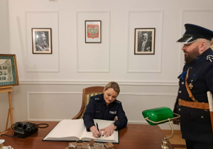 Uczniowie Karskiego na spotkaniu z Komendantem Głównym Policji