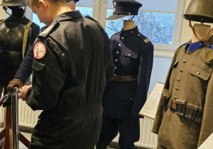 Uczniowie Karskiego na spotkaniu z Komendantem Głównym Policji